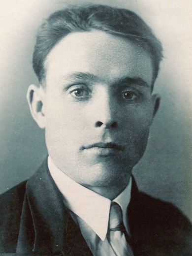 Дзибура Петр Маркович.