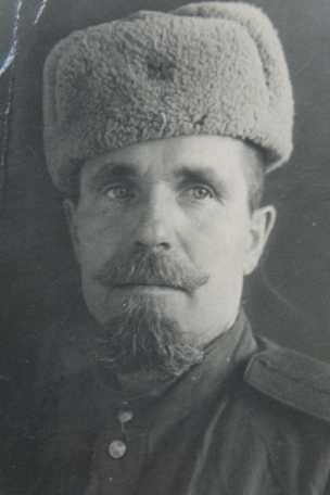 Грицук Ефим Михайлович.